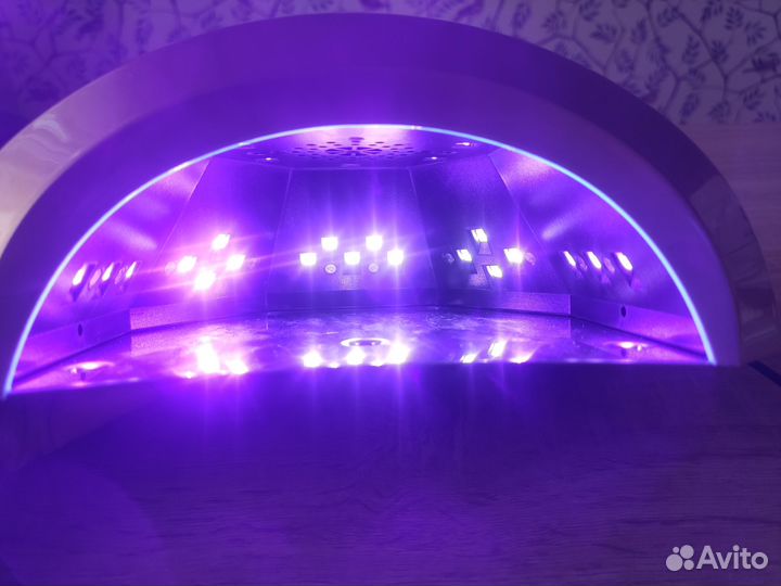 UV/LED лампа для маникюра TNL Professional