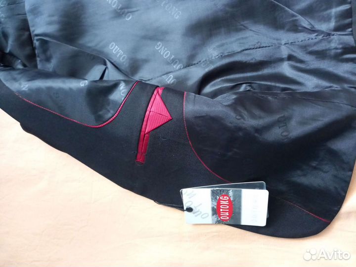 Костюм для мальчика размер 104-110 новый