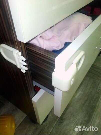 Блокираторы на мебель от детей