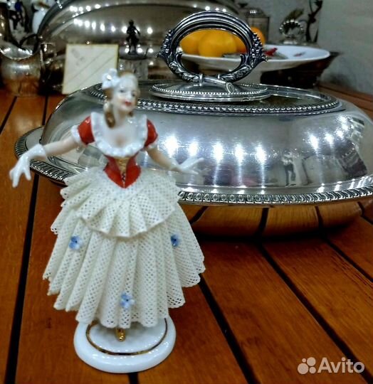 Статуэтка балерина кружевной фарфор (Germany)