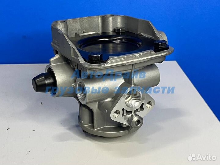 Воздухораспределитель прицепа Шмитц Когель Крон