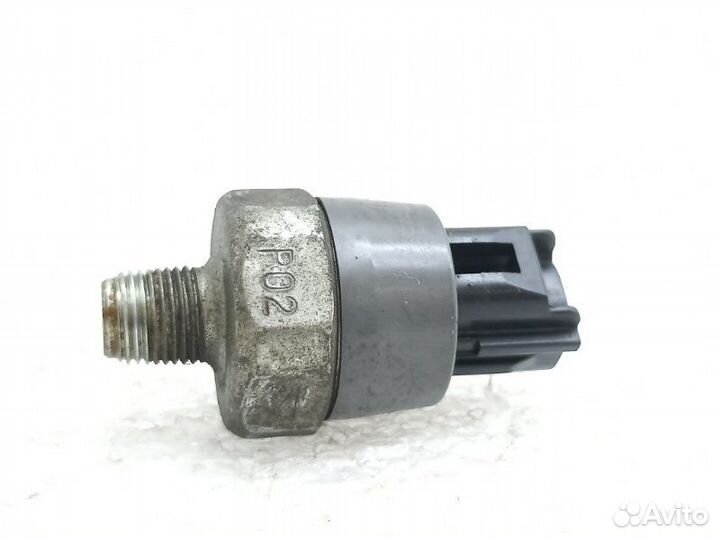 Датчик давления масла двс Toyota Wish ZNE10G 1.8