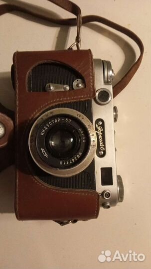 Плёночный фотоаппарат СССР, Зоркий -6