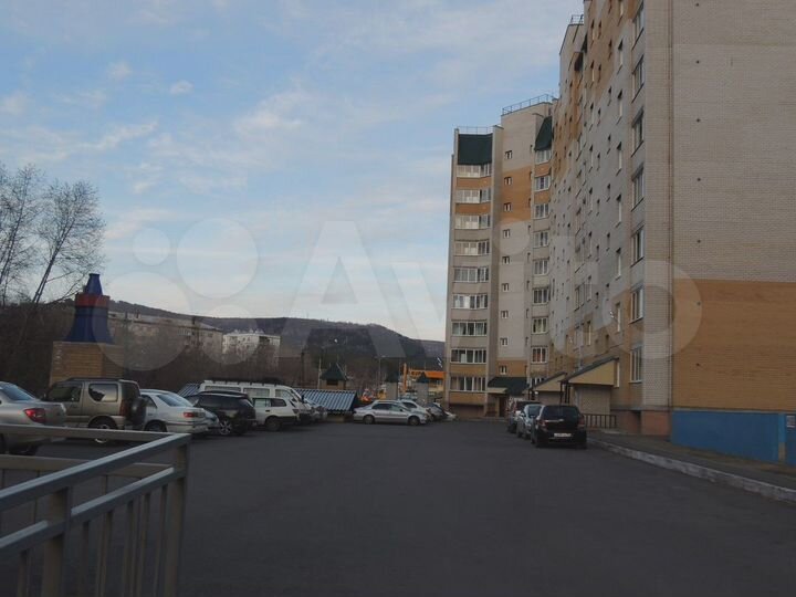 2-к. квартира, 64 м², 9/9 эт.