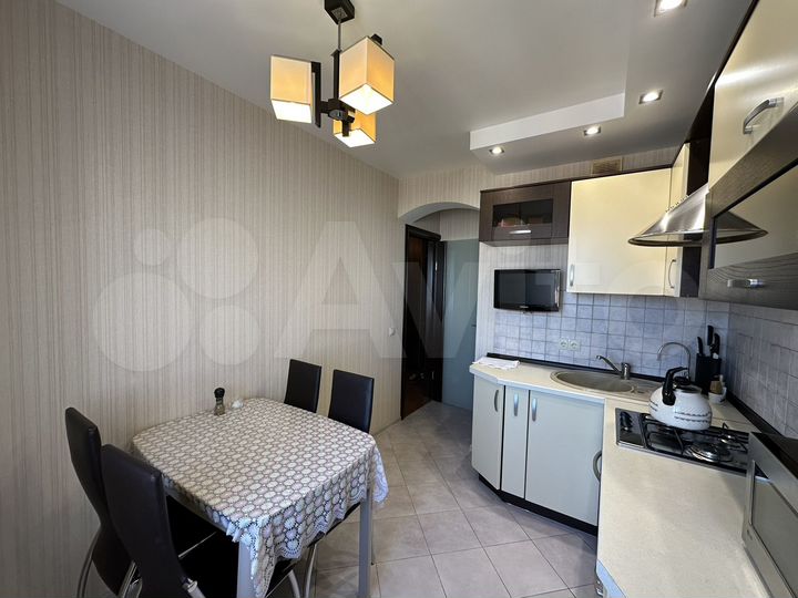 3-к. квартира, 63 м², 9/9 эт.