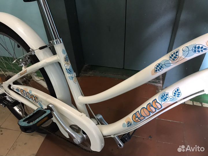 Велосипед Giant Gloss (подростковый)