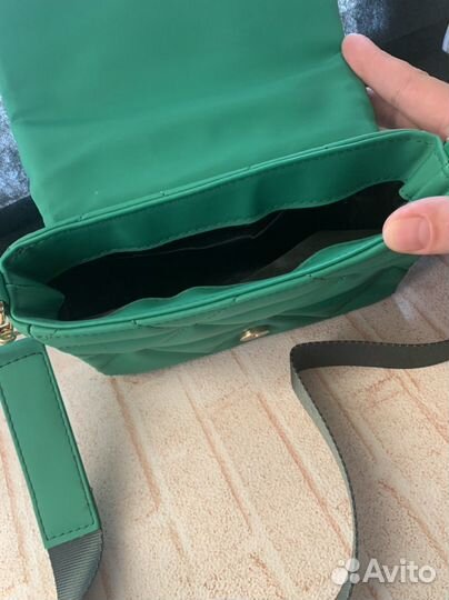 Сумка через плечо маленькая