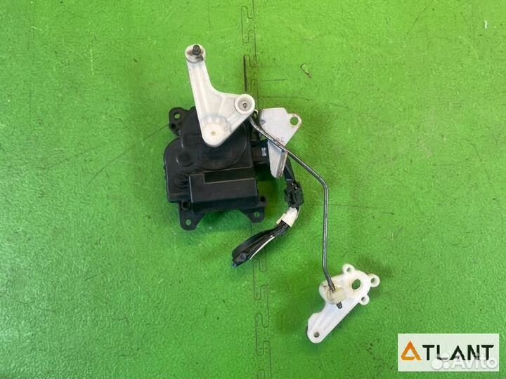 Сервопривод заслонок печки toyota estima