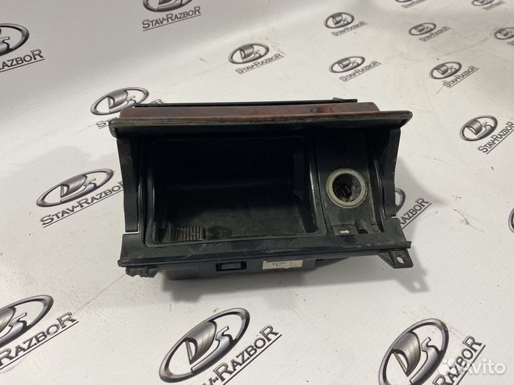 Пепельница в торпеду Mercedes w210 дерево