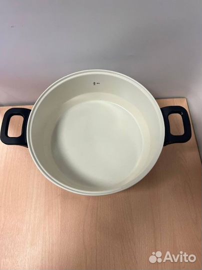 Morphy Richards красная мультиварка 2 литра