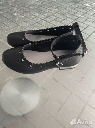Туфли для девочки 27 размер