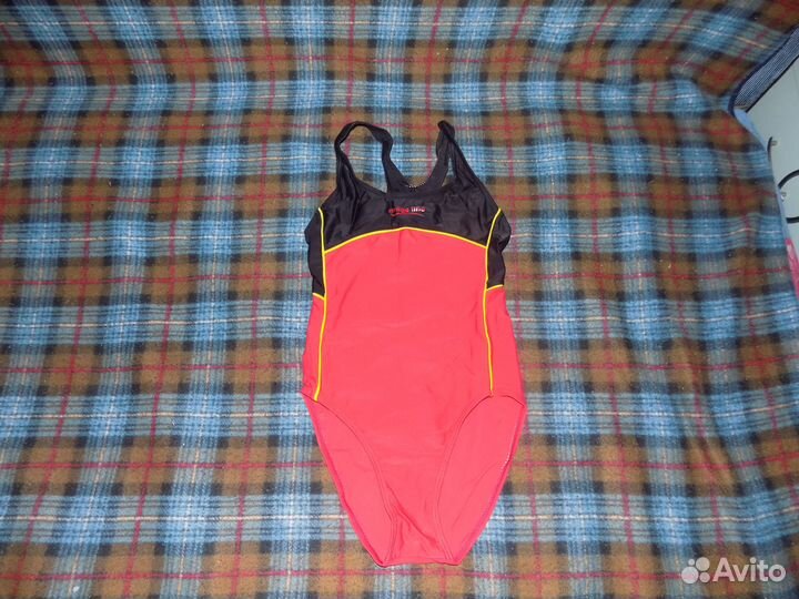 Купальник для бассейна