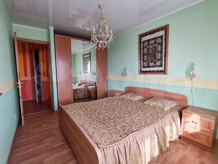 3-к. квартира, 80 м², 9/9 эт.