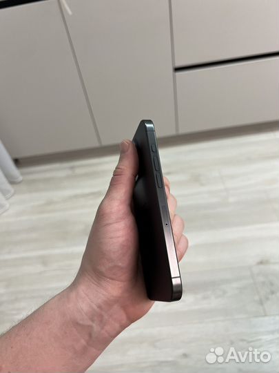 iPhone 15 Pro, 256 ГБ