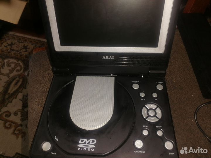 Портативный видеопроигрыватель