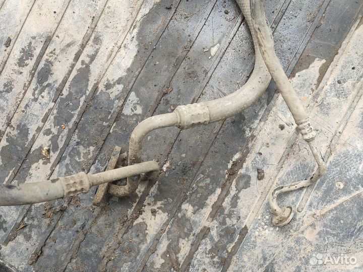 Трубки кондиционера Рено лагуна 1