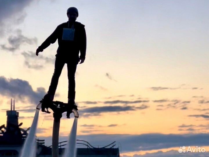 Полет на Флайборде, Флайборд-шоу, Школа флайборда