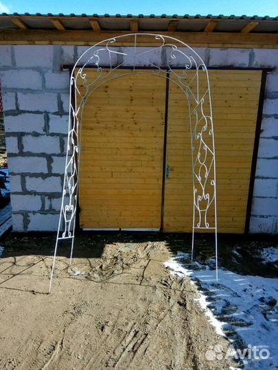 Арка садовая