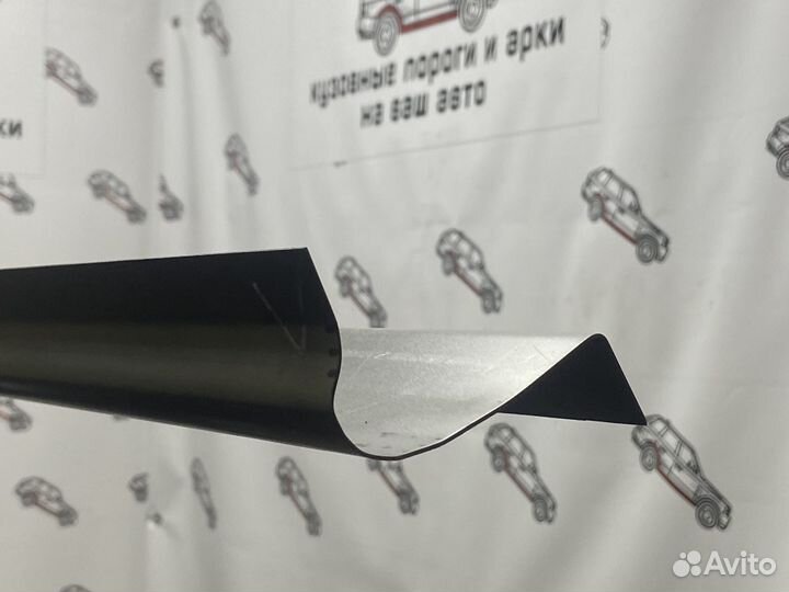 Hyundai Starex H-1 порог + усилитель левый