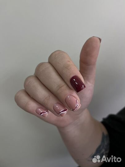 Маникюр