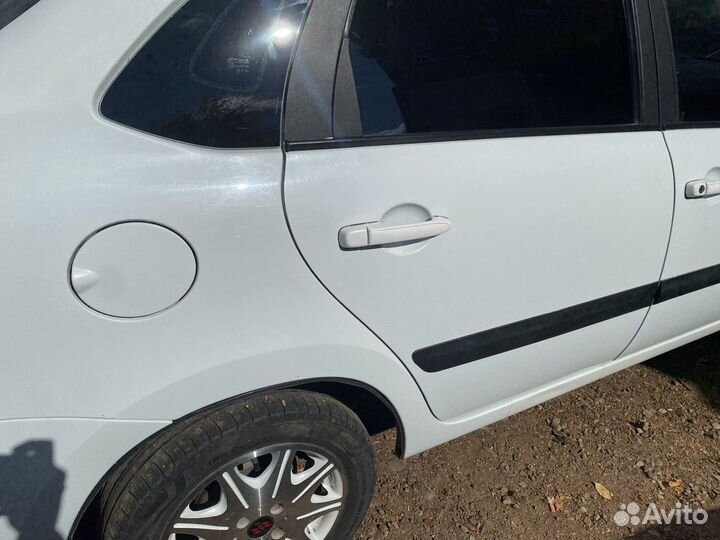 LADA Granta 1.6 МТ, 2014, 170 000 км