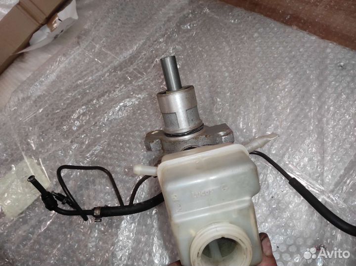 Главный тормозной цилиндр BMW 7 E65, e39, е60