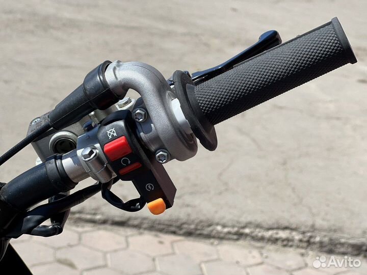 Мотоцикл Avantis Enduro 250 EFI Exclusive Big bore