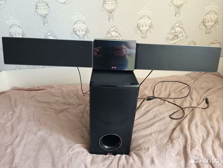 Саундбар LG