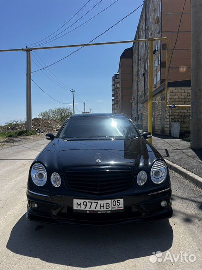 Капот на mercedes 211