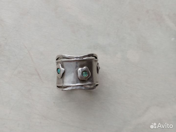 Кольцо серебряное с опалом