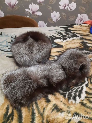 Шапка с воротником