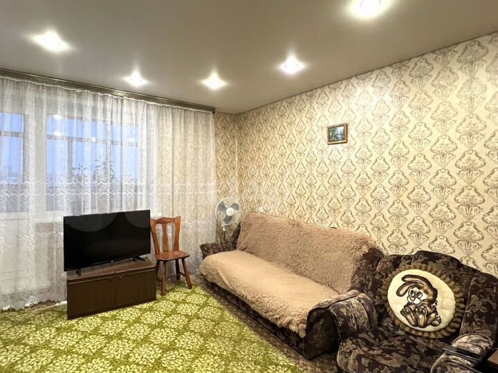 3-к. квартира, 72 м², 9/10 эт.