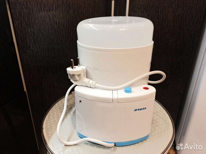 Стерилизатор для бутылочек maman +3 бутылочки