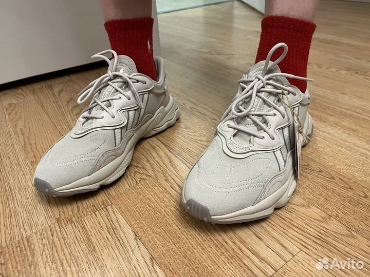 Кроссовки Adidas Ozweego