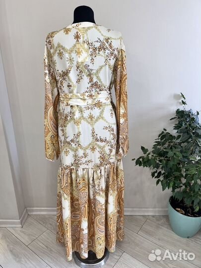 Платье длинное