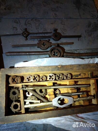 Метчики и плашки СССР