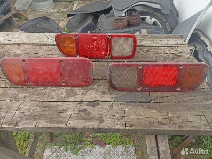 Фонарь в задний бампер Ниссан Террано Форд Маверик