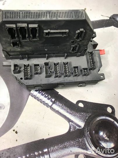 Блок предохранителей Mercedes-Benz S-Class W221