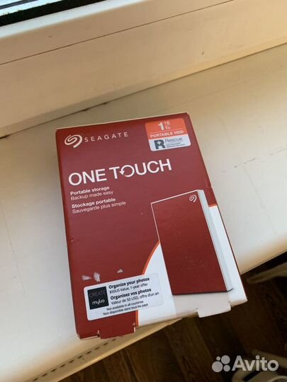 Внешний жесткий диск Seagate 1tb, новый