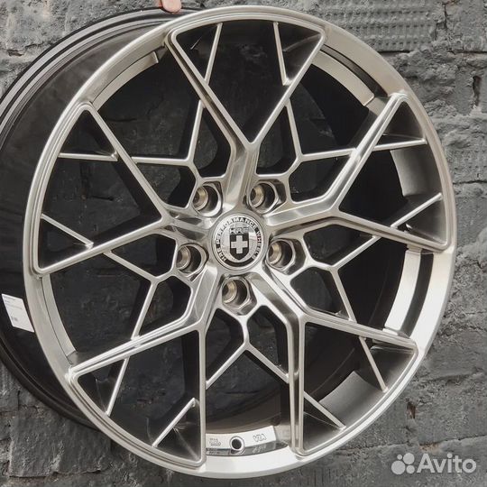 Новые диски HRE performance R18 5x112