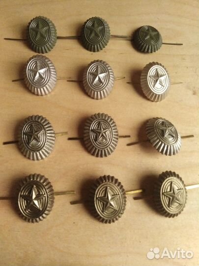 Кокарды и петличные эмблемы вс СССР. Пряжки