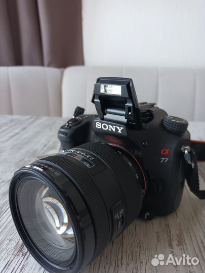 Зеркальный фотоаппарат sony Alpha 77 (SLT-A77)