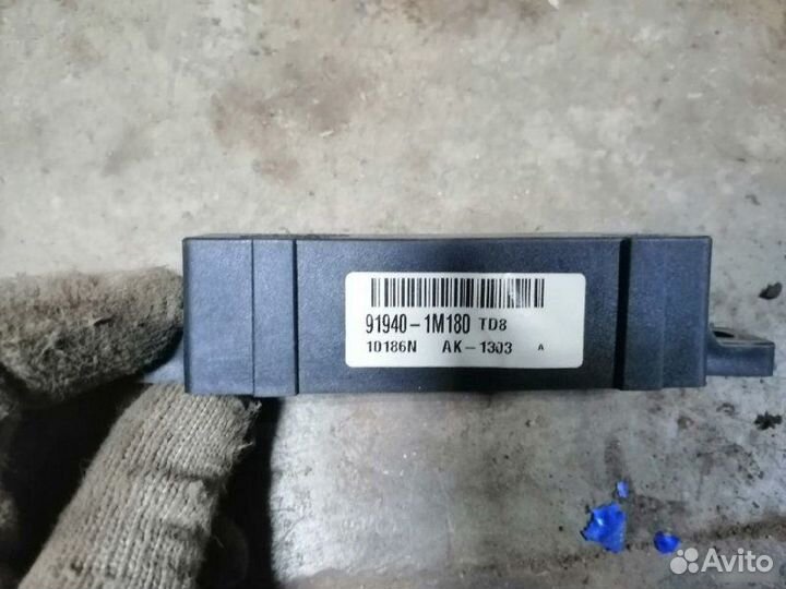 Блок электронный Kia Cerato 2