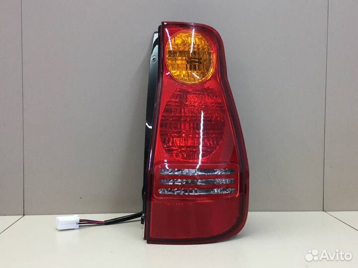 Фонарь задний правый Hyundai Matrix 2001-2010