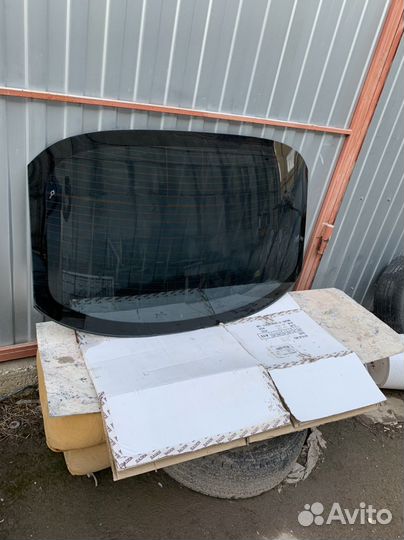 Заднее стекло Kia Optima 3