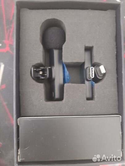 Петличный микрофон беспроводной