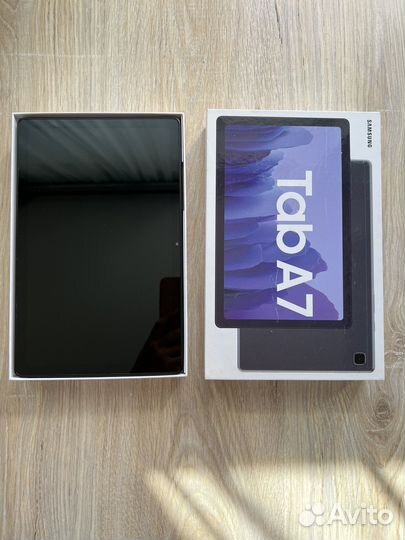 Планшет Samsung Galaxy Tab A7 10.4 Wi-Fi SM-T500