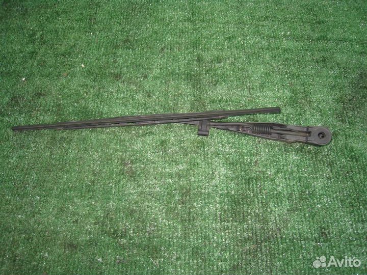 Поводок стеклоочистителя задний Chevrolet aveo T2