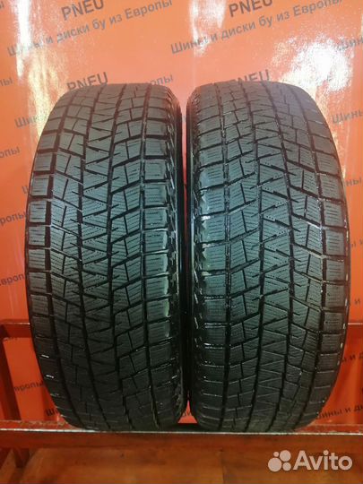 Bridgestone Blizzak DM-V1 215/60 R17 96Q
