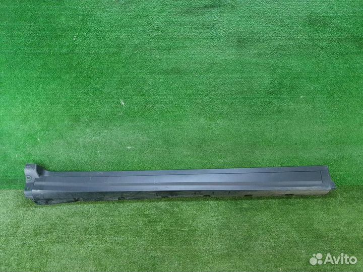 Накладка порога правая Maserati Levante (2016-2020